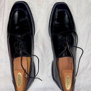 Allen Edmunds size 12 black Oxfords